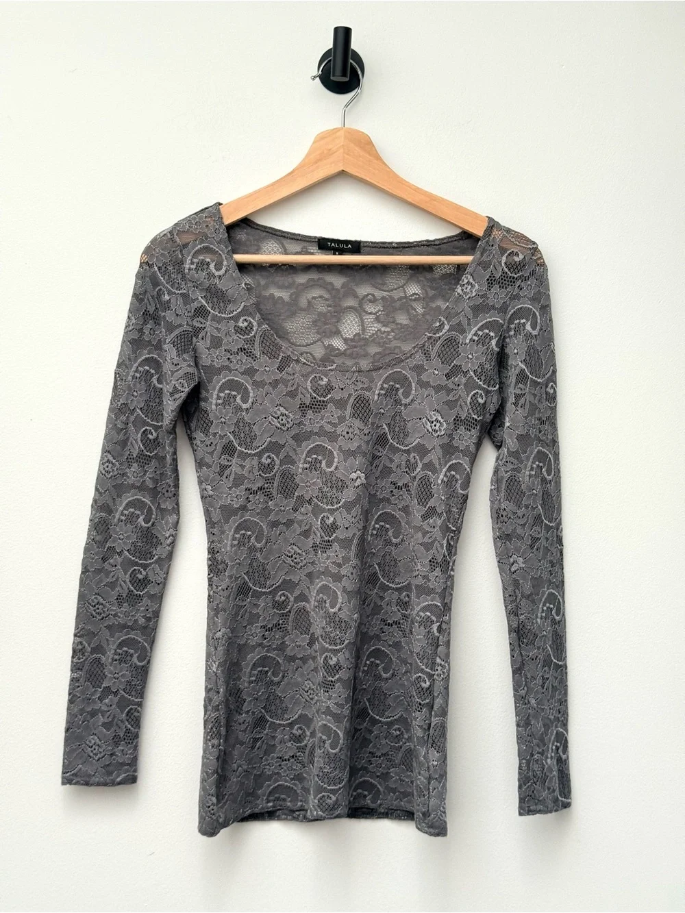 Aritzia Talula Grey Lace Long Sleeve Top Romantic Sheer Y2K - Picture 1 of 9